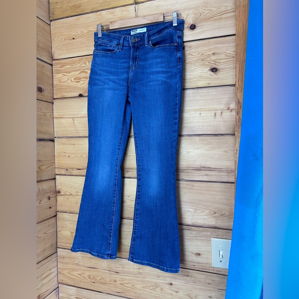 Mid Rise Blue Denim Bootcut Jeans Womens Size 6‎ Short Signature by Levi Strauss